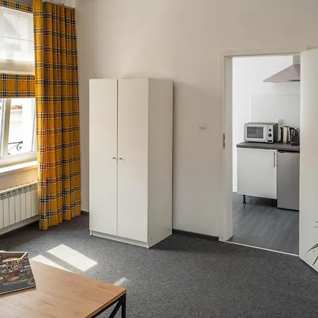Apartamenty Na Starowce - 3 Pietro Z Widokiem Na Ratusz, Rynek Glowny I Centrum Kalisz Esterno foto