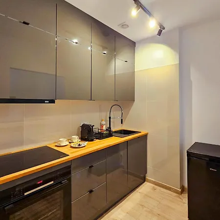Apartamenty Na Starowce - 3 Pietro Z Widokiem Na Ratusz, Rynek Glowny I Centrum Kalisz Esterno foto