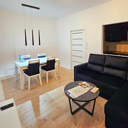 Apartamenty Na Starowce - 3 Pietro Z Widokiem Na Ratusz, Rynek Glowny I Centrum Kalisz Esterno foto