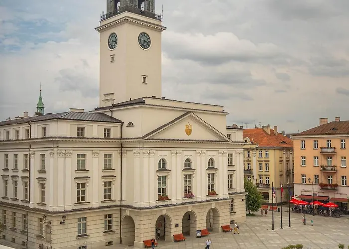 Apartamenty Na Starowce - 3 Pietro Z Widokiem Na Ratusz, Rynek Glowny I Centrum